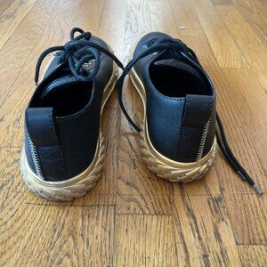 Giuseppe Zanotti Men's Black and GoldTrainers